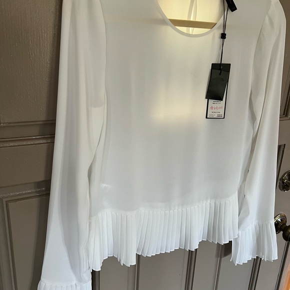 BCBGMAXAZRIA XXS white blouse - Picture 2 of 4